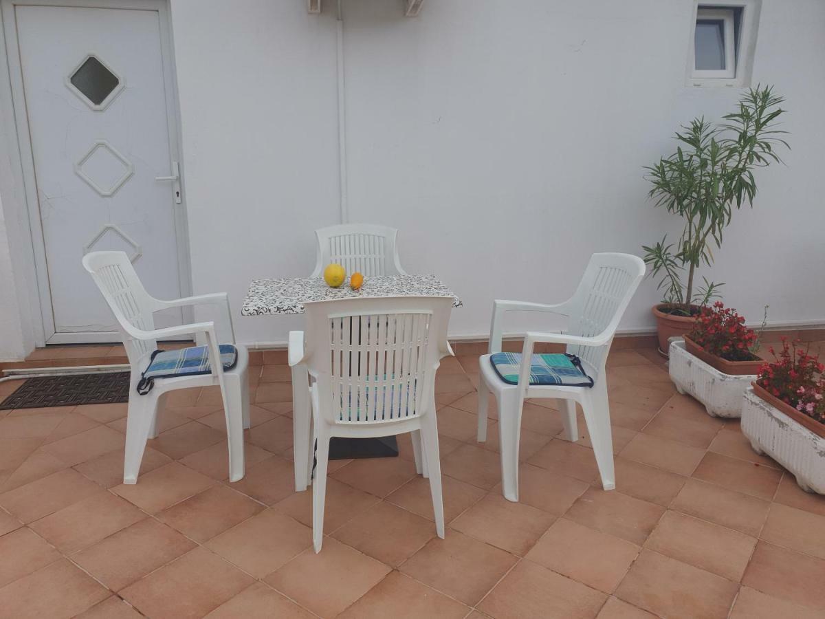 Apartments Slavica Rab Town Eksteriør bilde