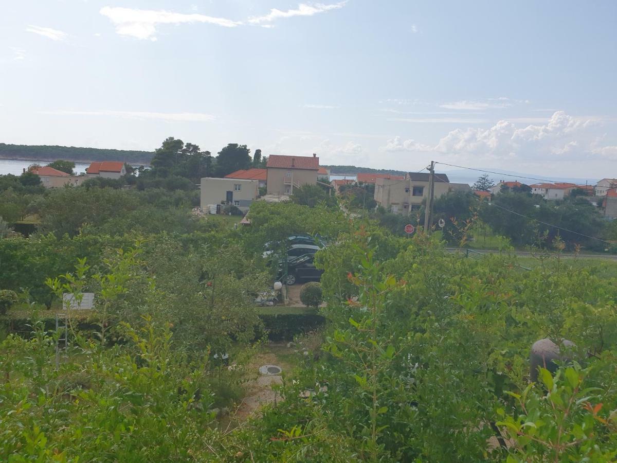 Apartments Slavica Rab Town Eksteriør bilde